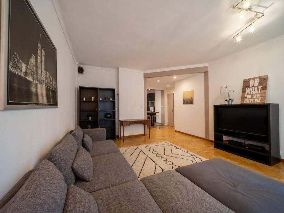 Appartement Climatise Tout Equipe A Cote Du Stade Velodrome 马赛 外观 照片